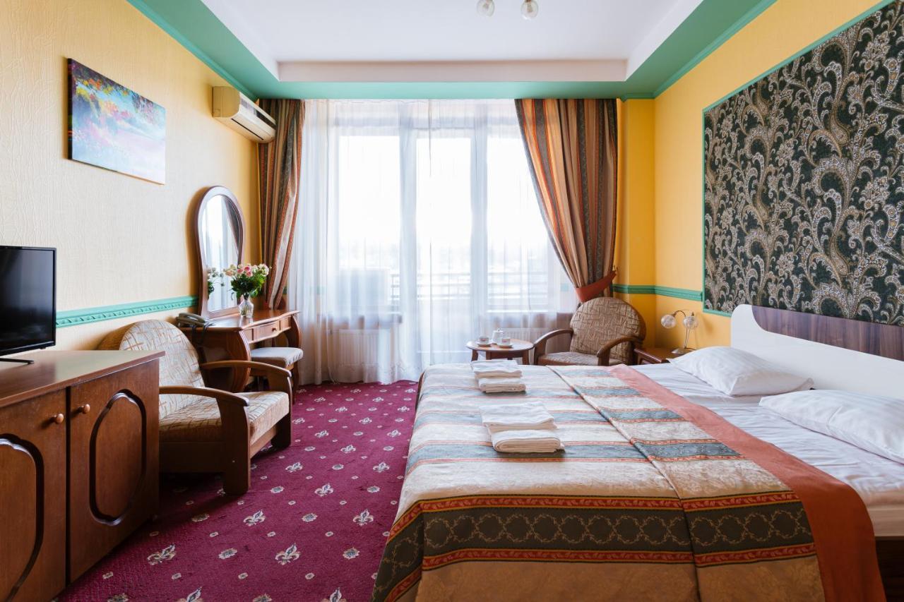 Tiso Apart Hotel Kiev Ngoại thất bức ảnh