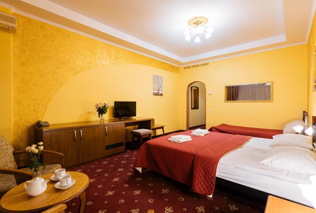 Tiso Apart Hotel Kiev Ngoại thất bức ảnh